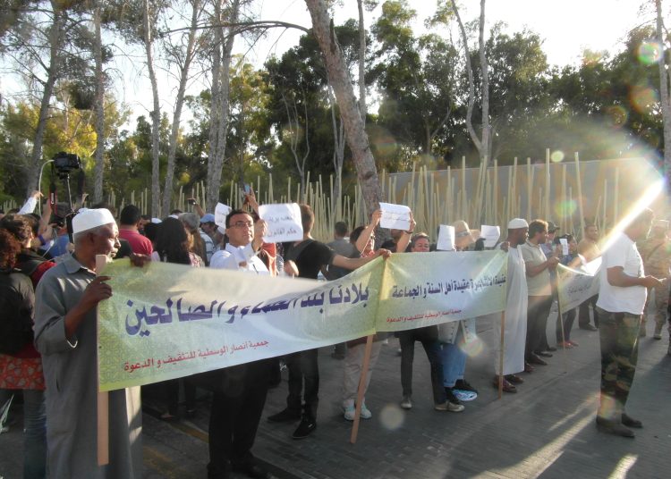 Widespread condemnation of mosque attacks and demands for government action