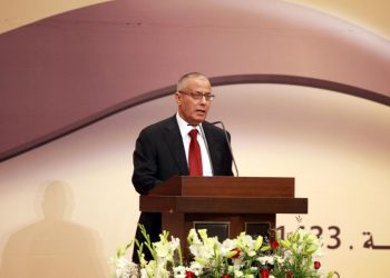 Zeidan government sworn in