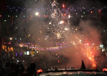 Amazing street celebrations in Fashloum
