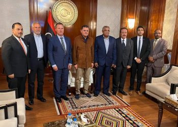 Leading U.S. pivot irrigation company Valmont meets Libyan PM in Tripoli to discuss using solar energy to help food production