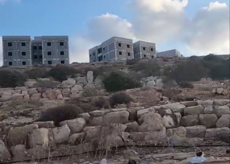Libyan Business Council to complete a stalled 2,000-apartment project in Derna to house flood victims