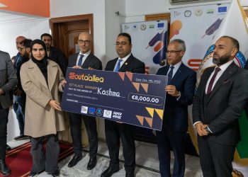 Super Novae distributes financial awards to the Mouta’alleq reintegration project trainees